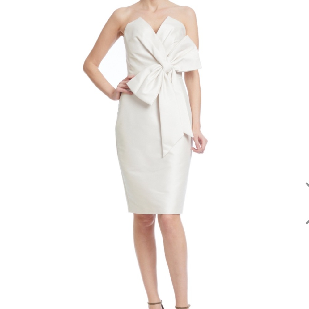 Badgley Mischka Strapless Front Bow Cocktail Dress